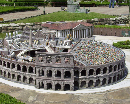 media.Arena-di-Verona-al-parco-tematico-Italia-in-Miniatura-ingressi-gratuiti-per-tutta-la-famiglia-in-vacanza-al-Club-Family-Hotel-Milano-Marittima