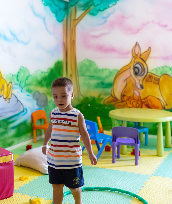 media.Gallery-Nanny-1-CFH-Milano-Marittima