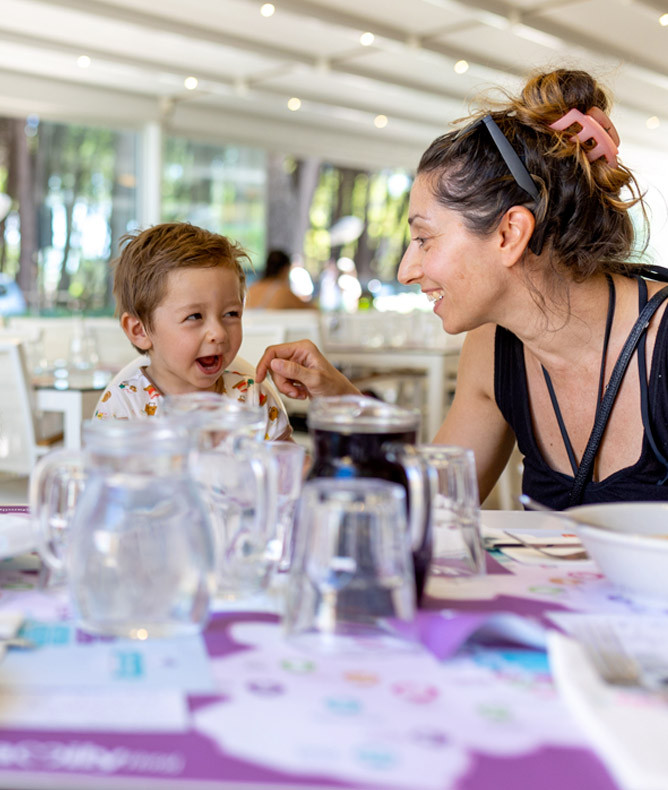 media.Gallery-Dine-Around-5-CFH