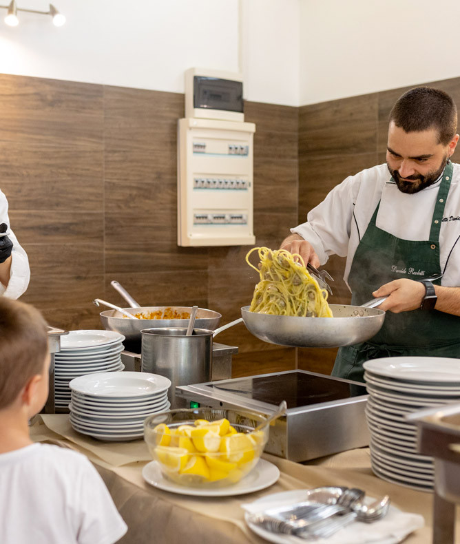 media.Gallery-Ristorante-6-CFH-Milano-Marittima-