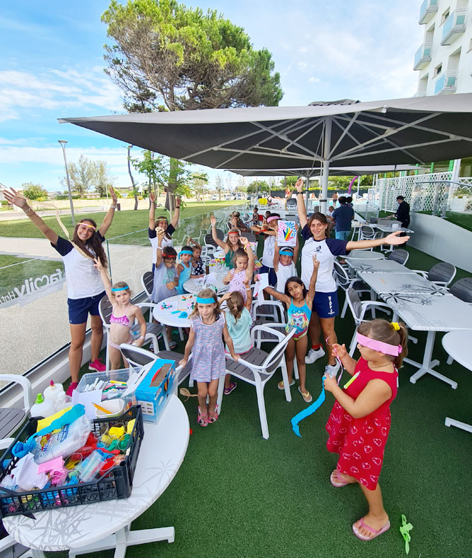 media.Gallery-Animazione-4-CFH-Milano-Marittima-