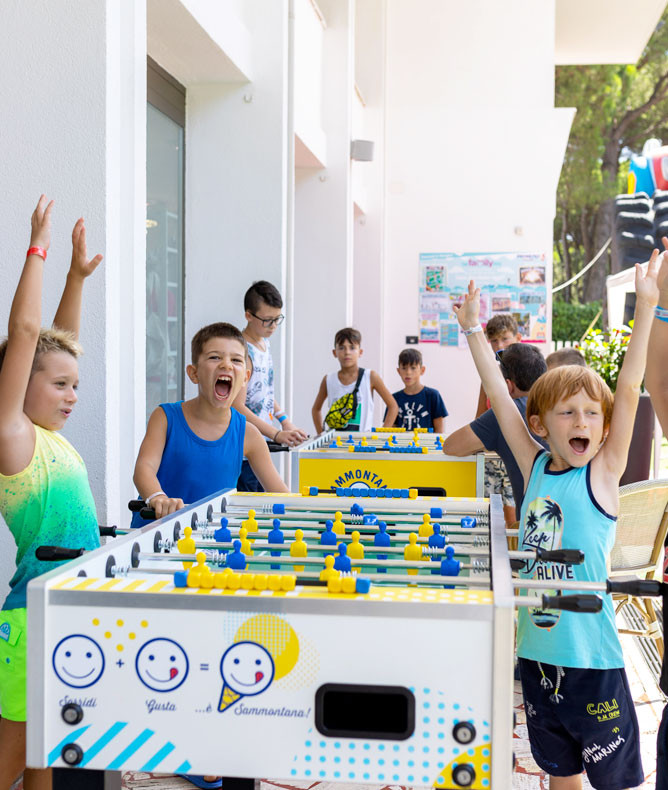 media.Gallery-Animazione-6-CFH-Milano-Marittima-