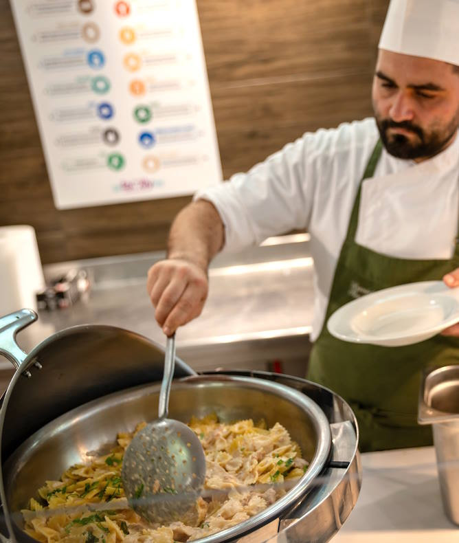 media.Gallery 9 Ristorante servizio front cooking a buffet Club Family Hotel Milano Marittima