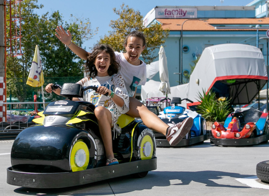 media.Slide-CFH-Racing-Milano-Marittima